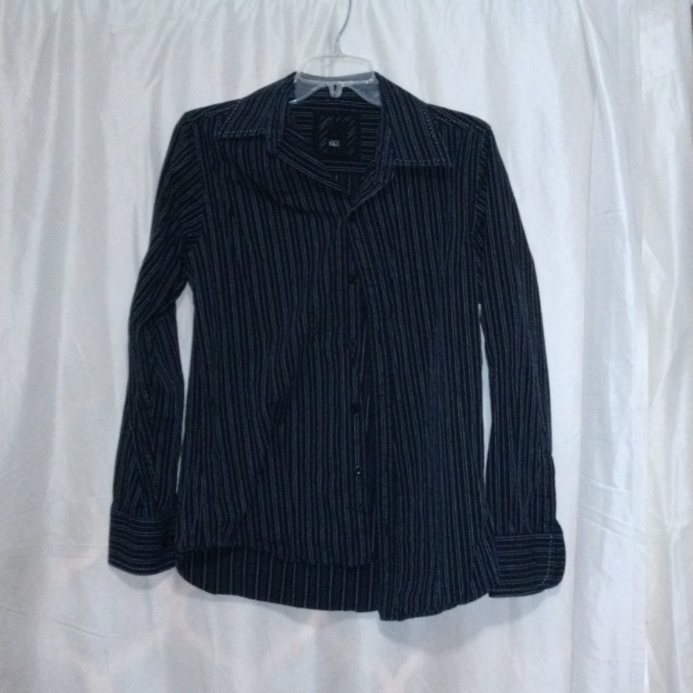 Bke long sleeve button down men's size small